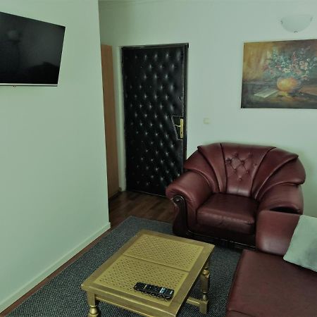 Dorsi Apartment Belgrade Luaran gambar