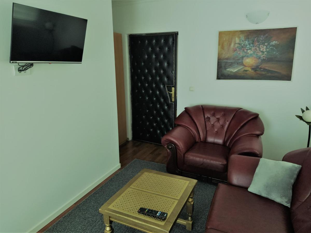Dorsi Apartment Belgrade Luaran gambar